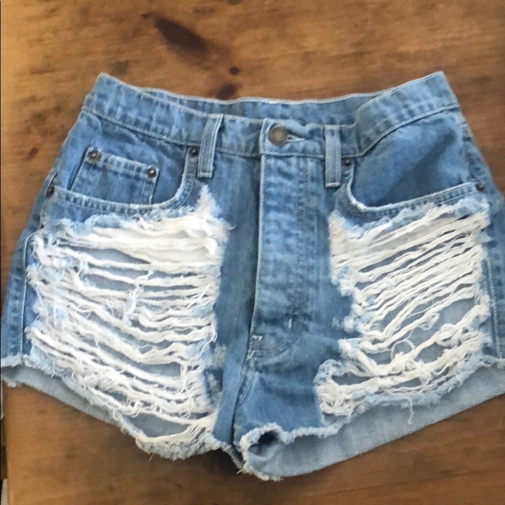 Carmar distressed shorts
